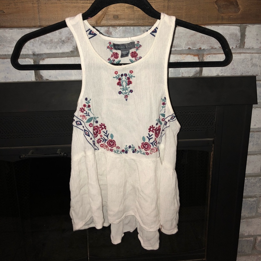 KENDALL & KYLIE TOP